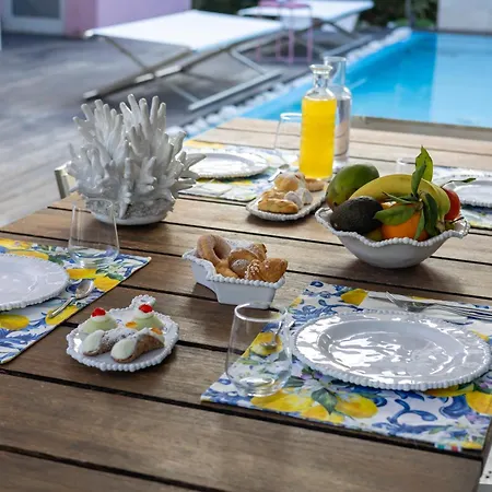 Guest house Olimpia 4*